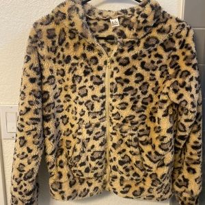 Leopard print cozy girls jacket size 11/12 years old